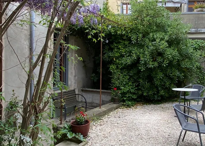 Bastide 6 Апартаменты *